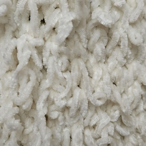 Polyester, Winter White, Scarf - Picture 4 of 5